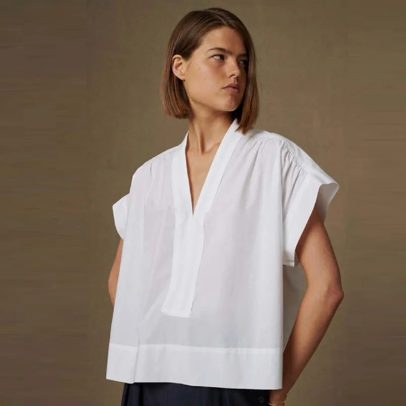 Madagascar Blouse (Blanc) Chic Off-Shoulder Blouse