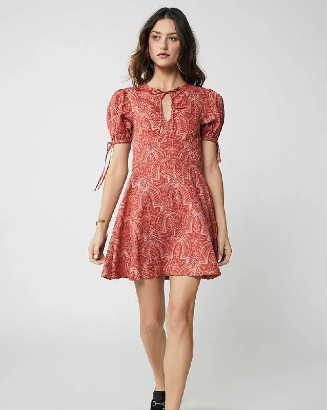 Sierra Mini Dress Chic Mini Dress with V-Neck