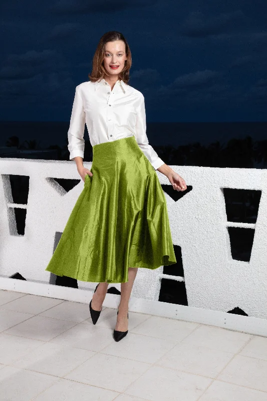 Mid-Calf Skirt Green Silk velvet skirt sumptuous